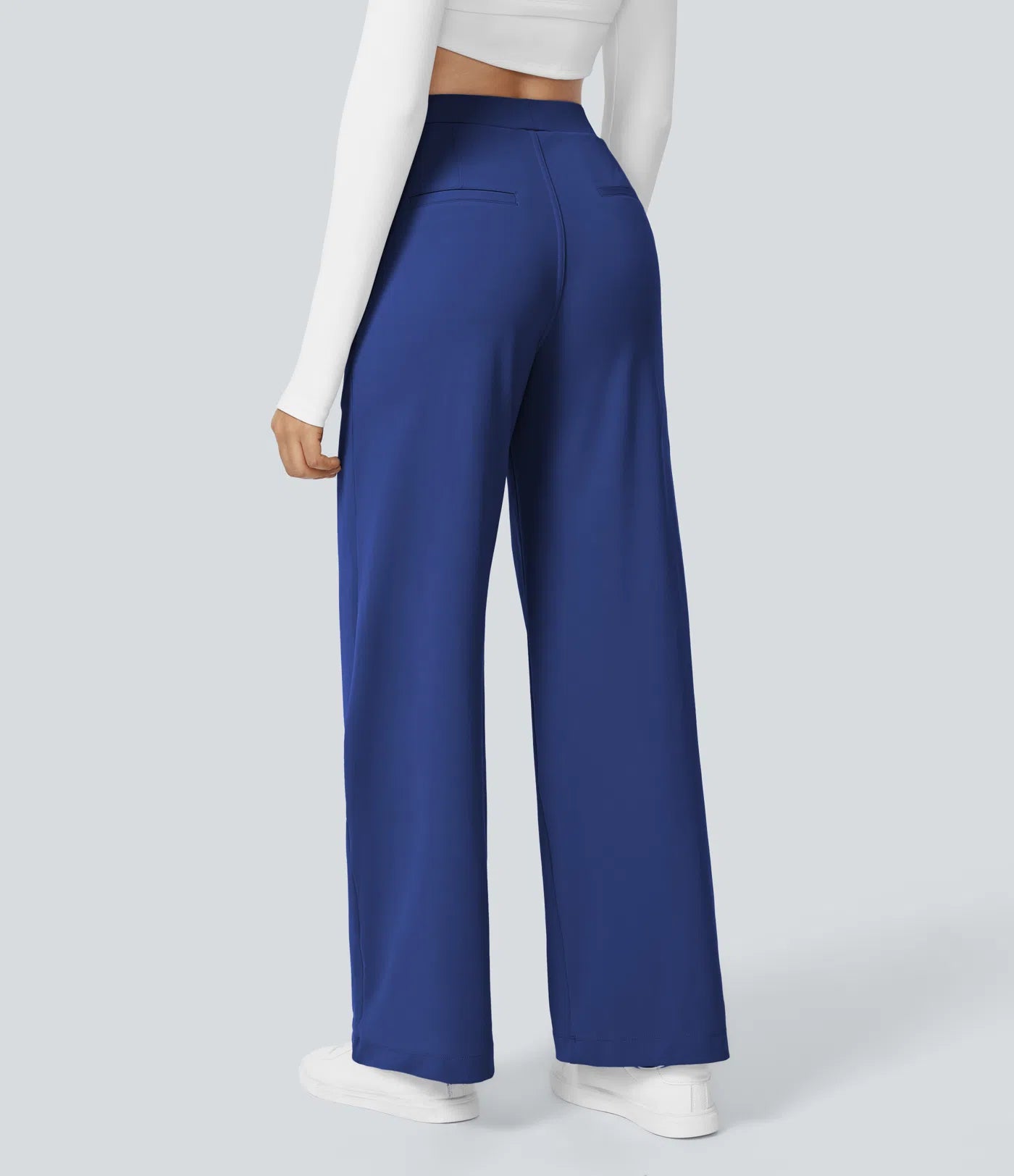 Pantalones de cintura alta con bolsillos y pernera recta